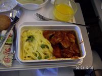Nudeln mit Erbsen und H&uuml;hnchen